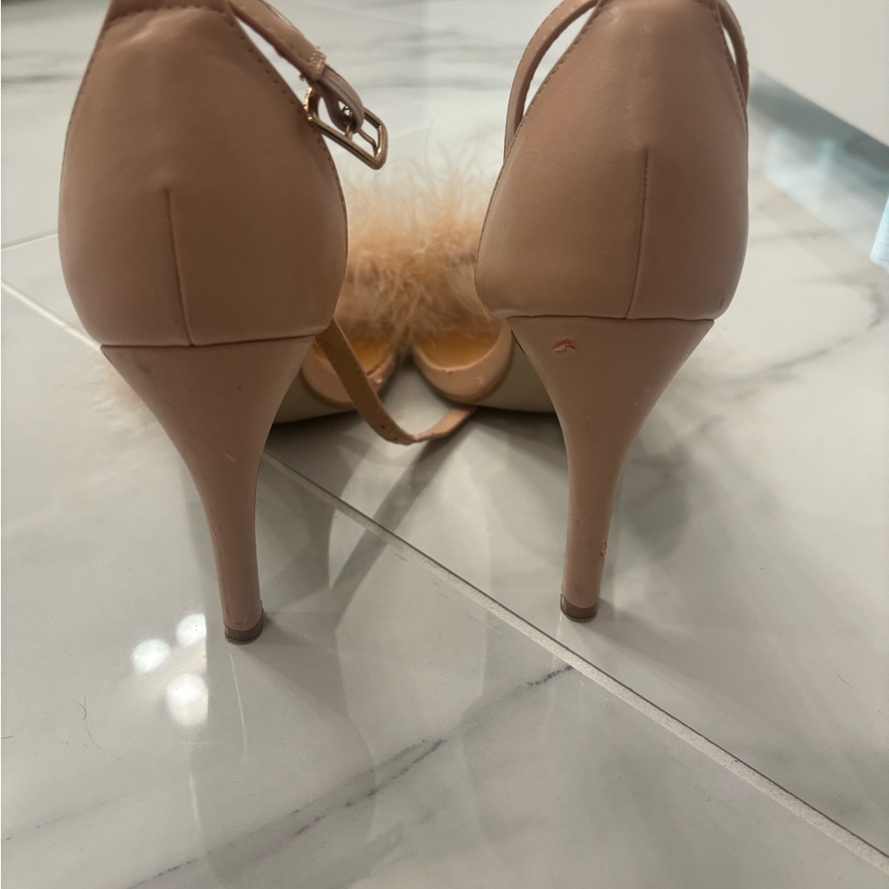 Feather heels - Picture 4 of 7